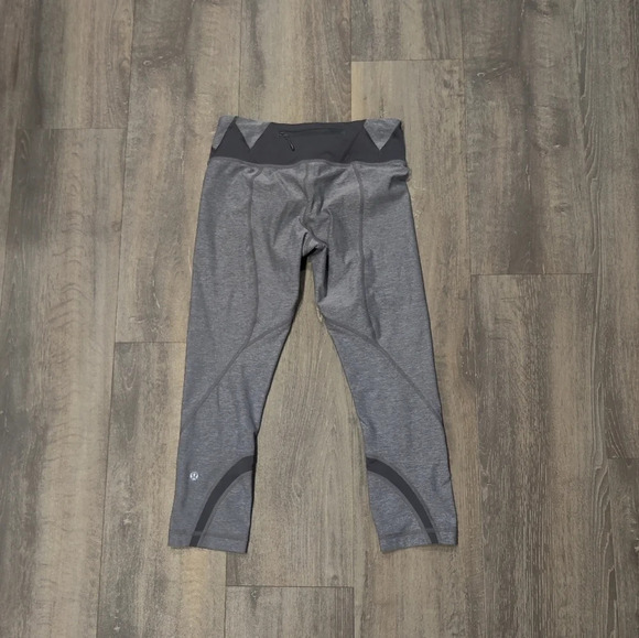 Lululemon Run Inspire Crop Leggings - Picture 4 of 9